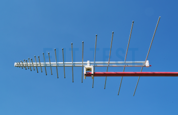 Standard log-periodic EMC antenna